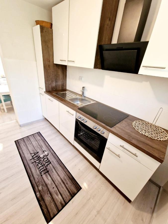 Split Apartment Buitenkant foto