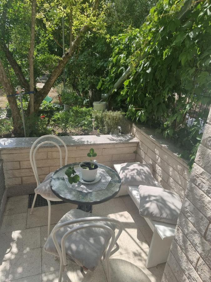 Split Apartment Buitenkant foto